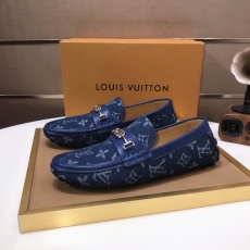 Louis Vuitton Low Shoes